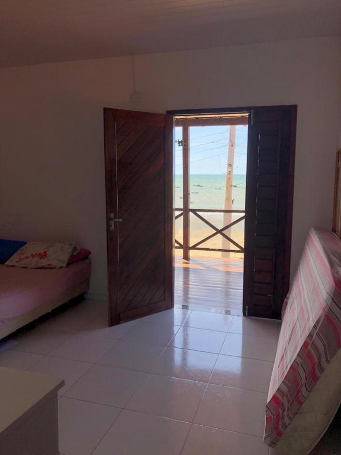 Praia Da Baleia Itapipoca Ce Luaran gambar