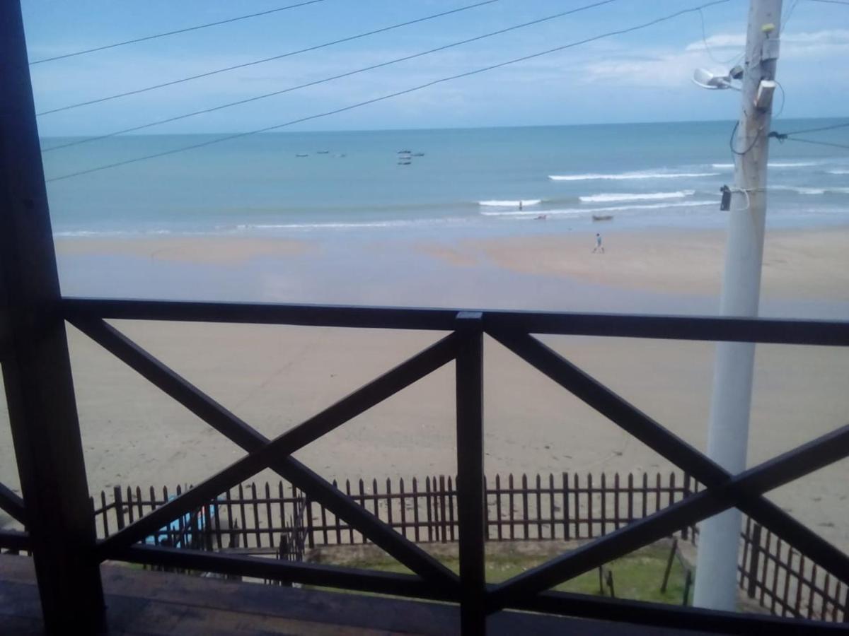 Praia Da Baleia Itapipoca Ce Luaran gambar